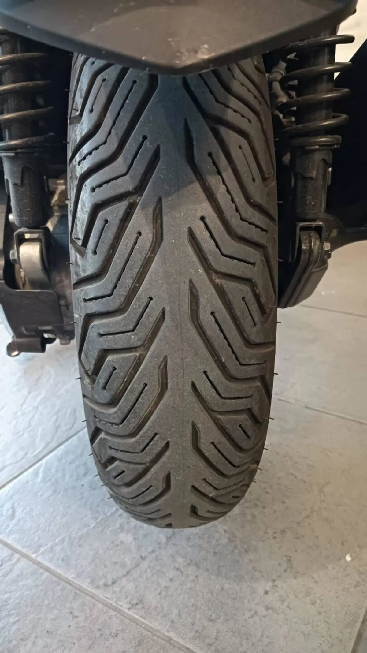 Yamaha X-Max 300 (2021 - 24) (15)