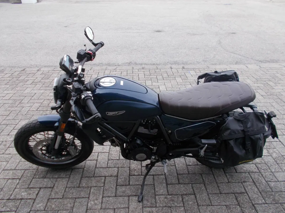 Ducati Scrambler 800 Nightshift (2023 - 24) (3)