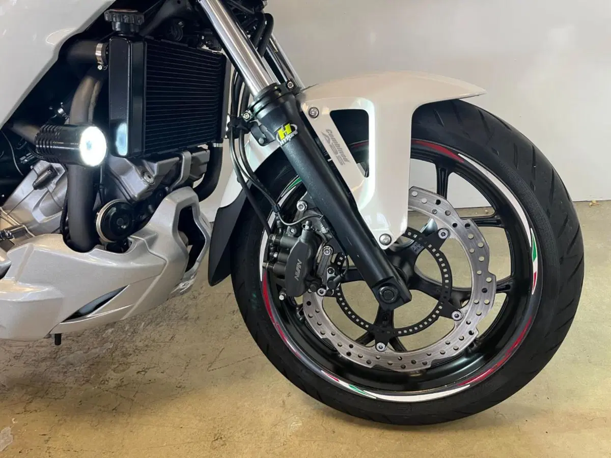 Honda NC700X DCT ABS (2011 - 13) (4)