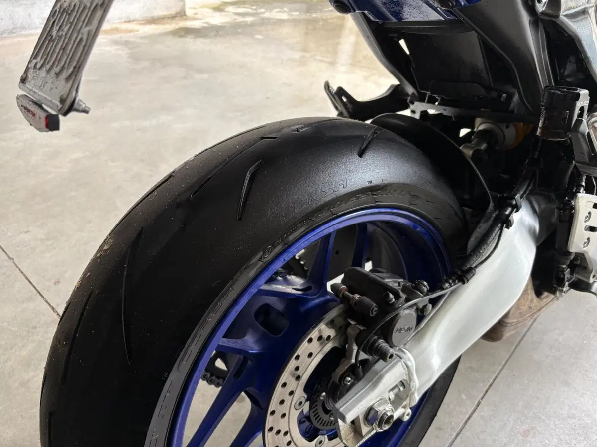 Yamaha MT-09 SP (2021 - 23) (5)