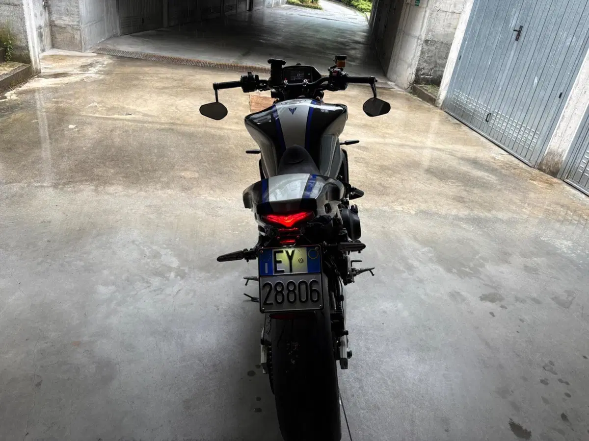 Yamaha MT-09 SP (2021 - 23) (7)