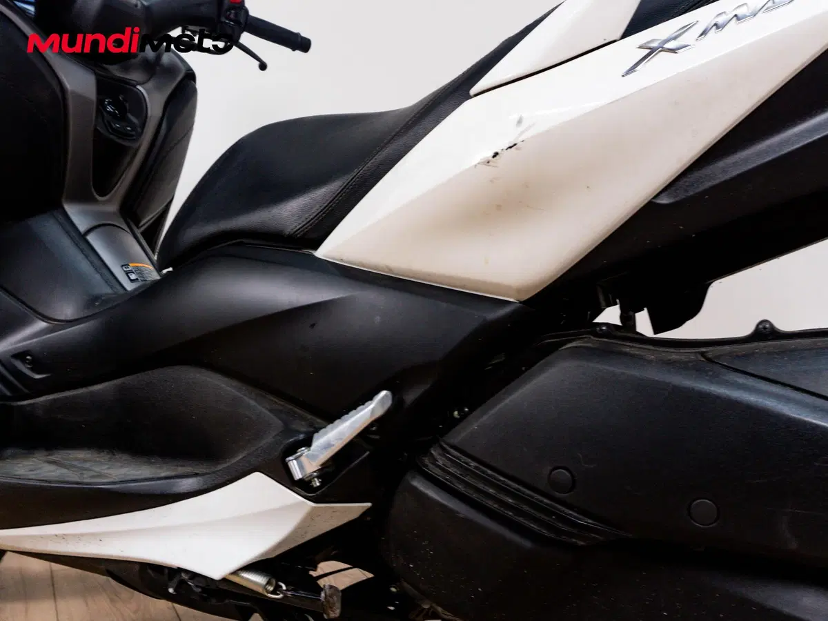 Yamaha X-Max 300 ABS (2017 - 20) (10)