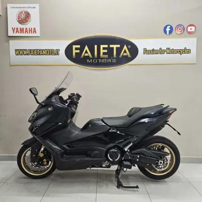 Yamaha T-Max 560 Tech Max (2022 - 24) usata