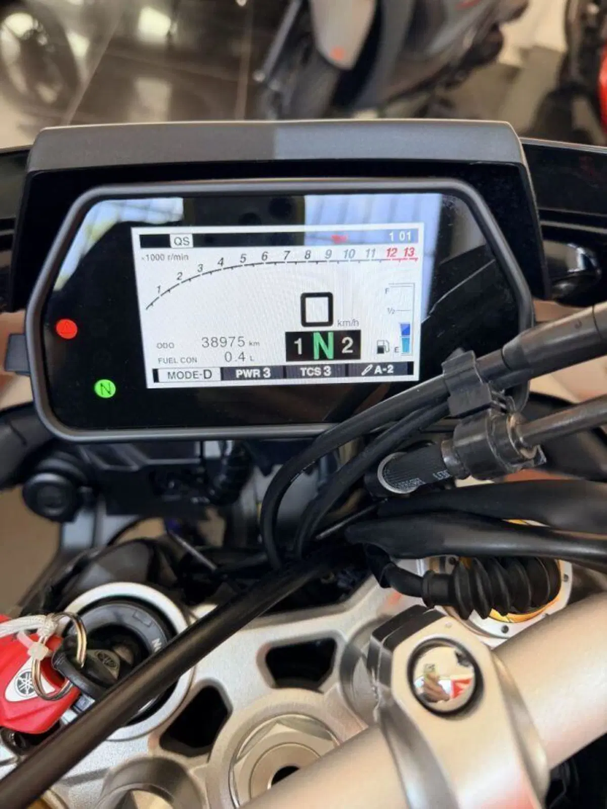 Yamaha MT-10 SP (2017 - 20) (3)