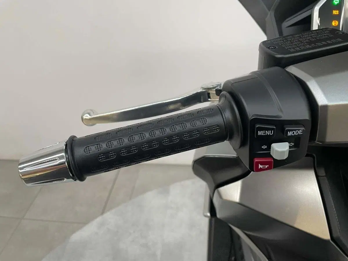 Sym CruiSym 400 (2026) (13)
