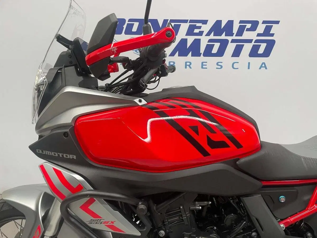 QJ Motor SRT 600 SX (2024 - 26) (12)