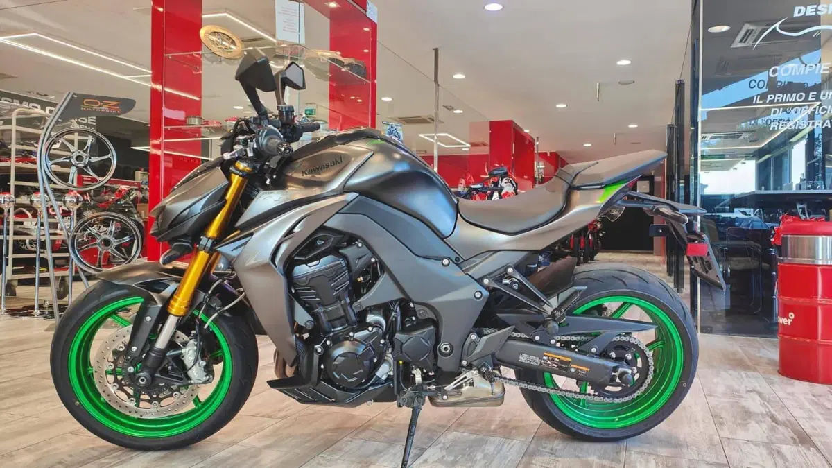 Kawasaki Z 1100 SE (2026) (7)