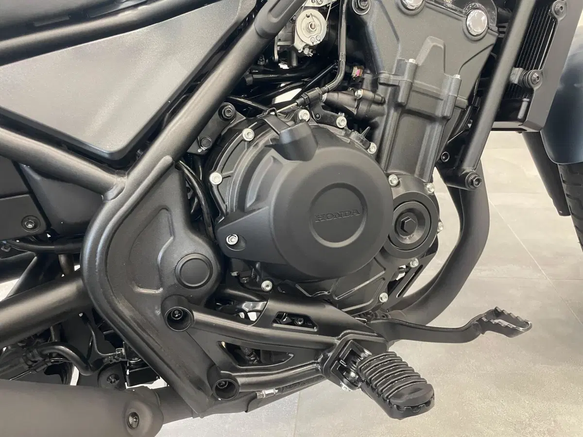 Honda CMX 500 Rebel (2025 - 26) (7)