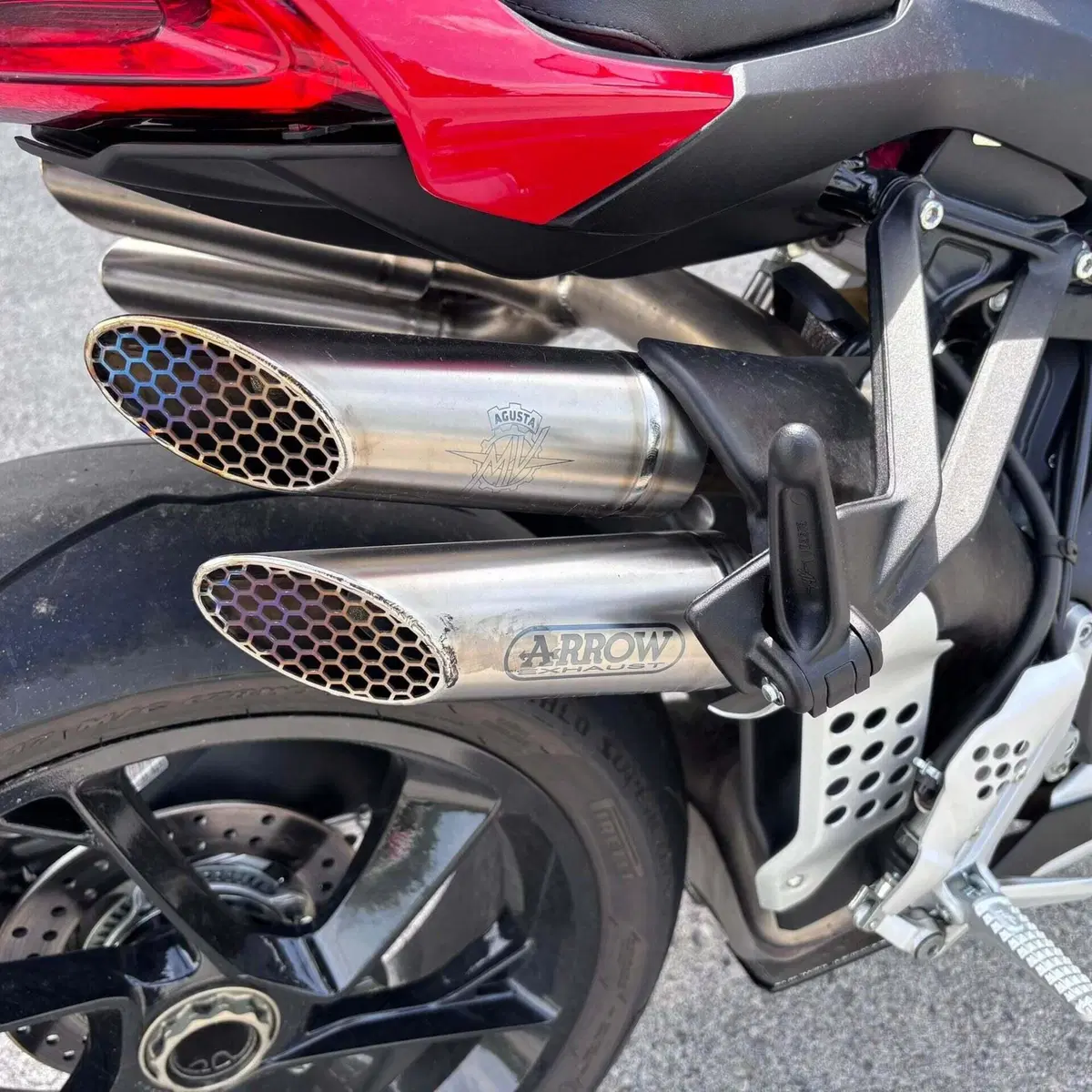MV Agusta Brutale 1000 RS (2022 - 26) (3)