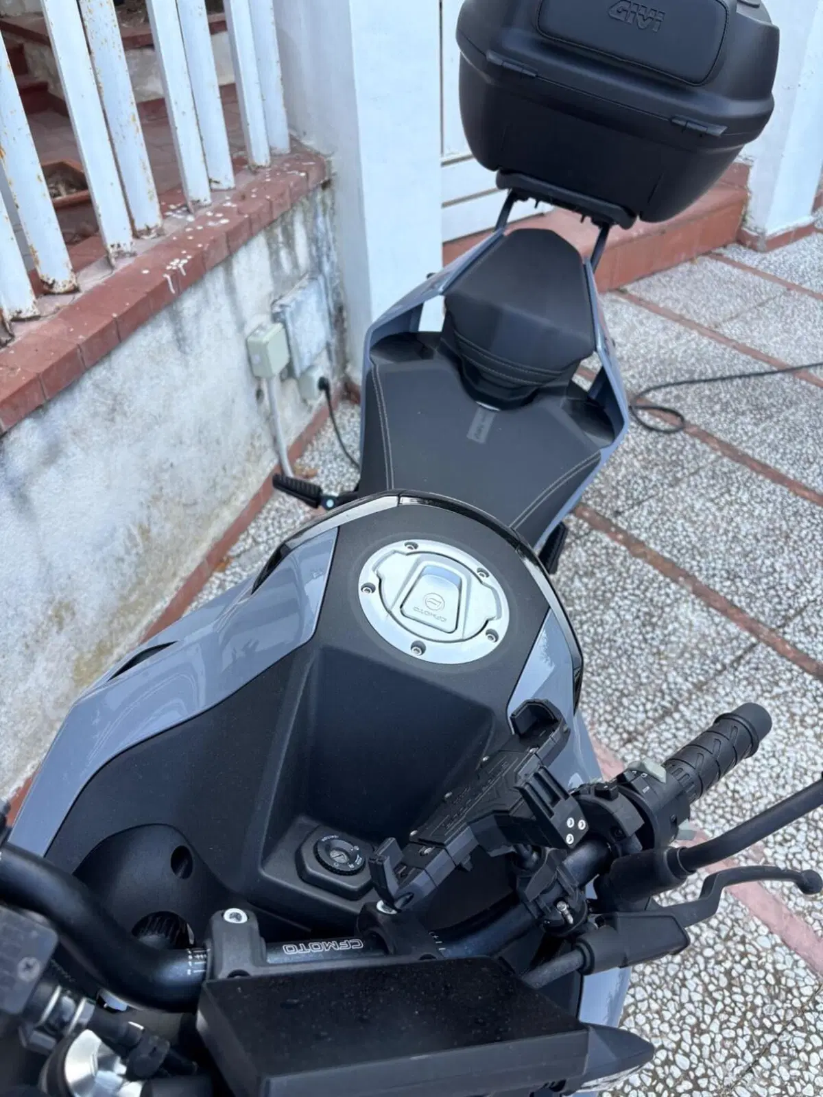 CFMOTO 300NK (2021 - 26)