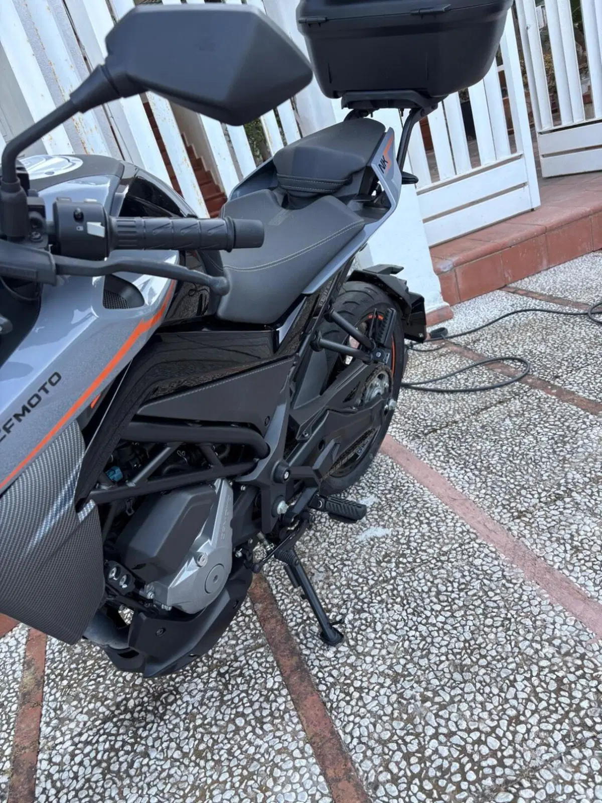 CFMOTO 300NK (2021 - 26) (6)