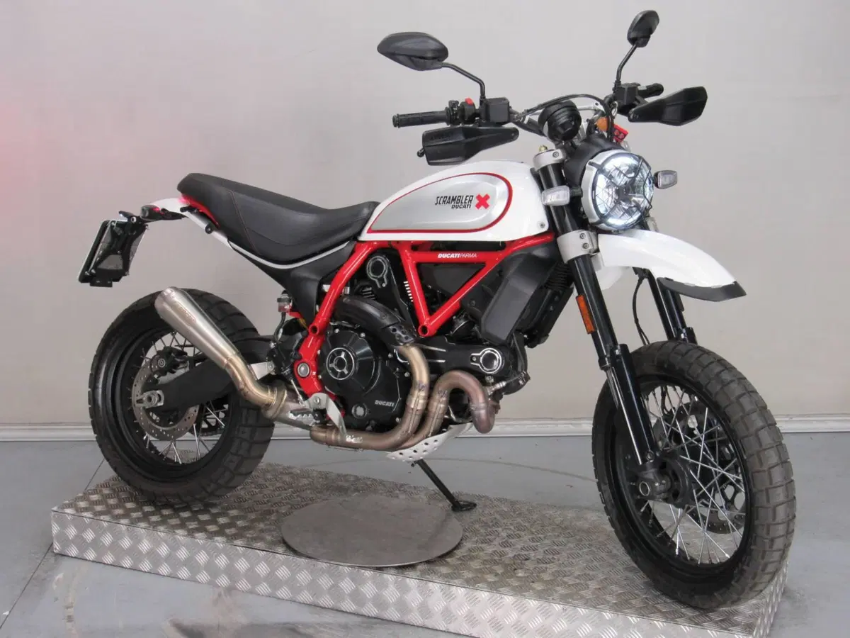 Ducati Scrambler 800 Desert Sled (2017 - 20) (3)