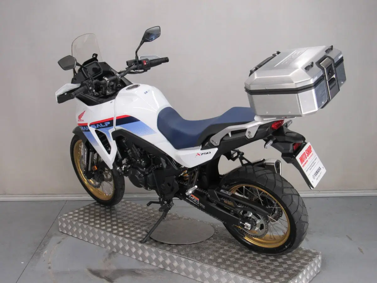 Honda Transalp XL750 (2023 - 24) (6)
