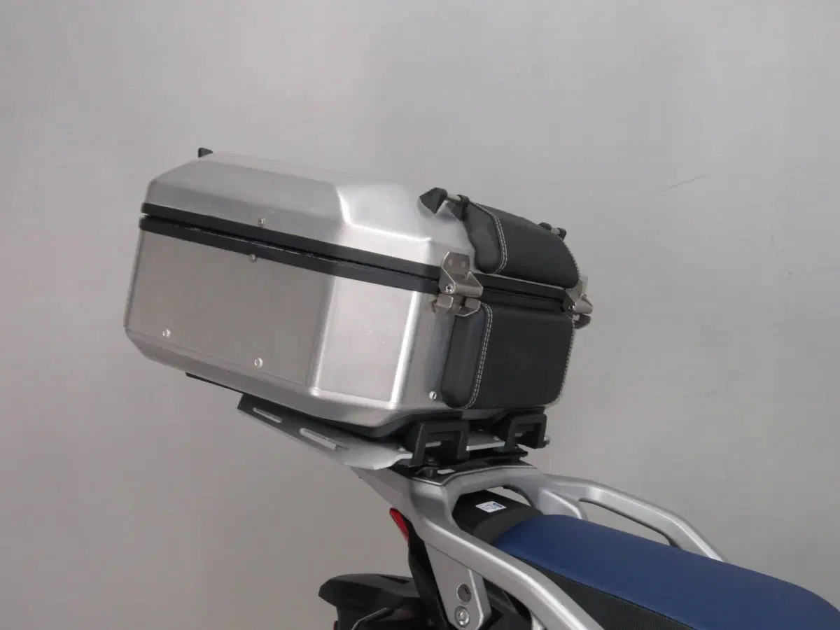 Honda Transalp XL750 (2023 - 24) (11)
