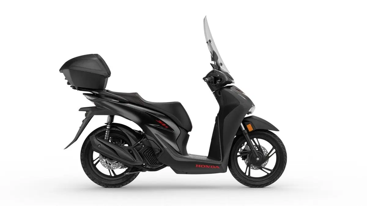 Honda SH 125 Sport (2026) (2)