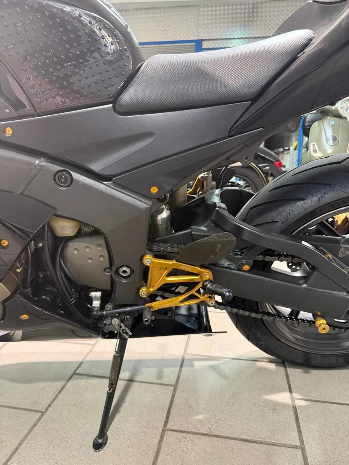 Kawasaki Ninja 600 ZX-6R (2007 - 08) (8)