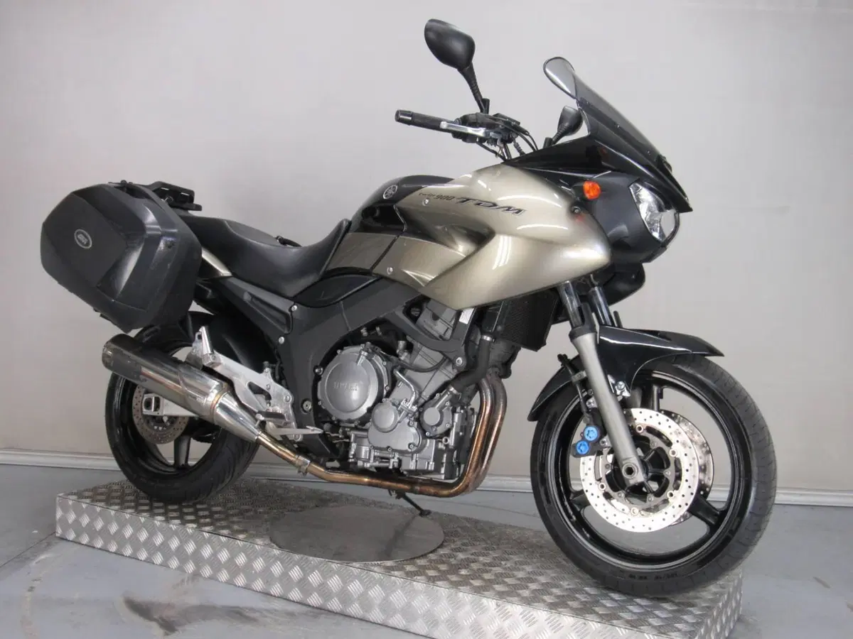 Yamaha TDM 900 (2002 - 14) (9)
