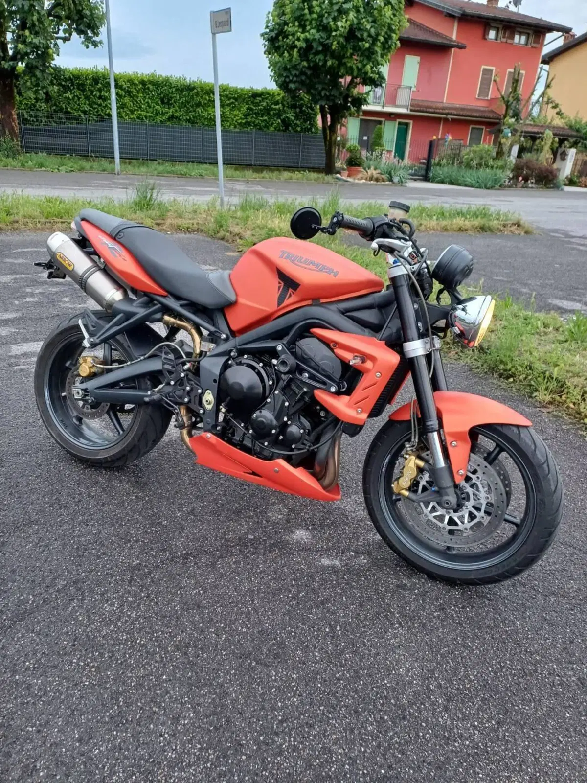Triumph Street Triple R (2009 - 12) (3)