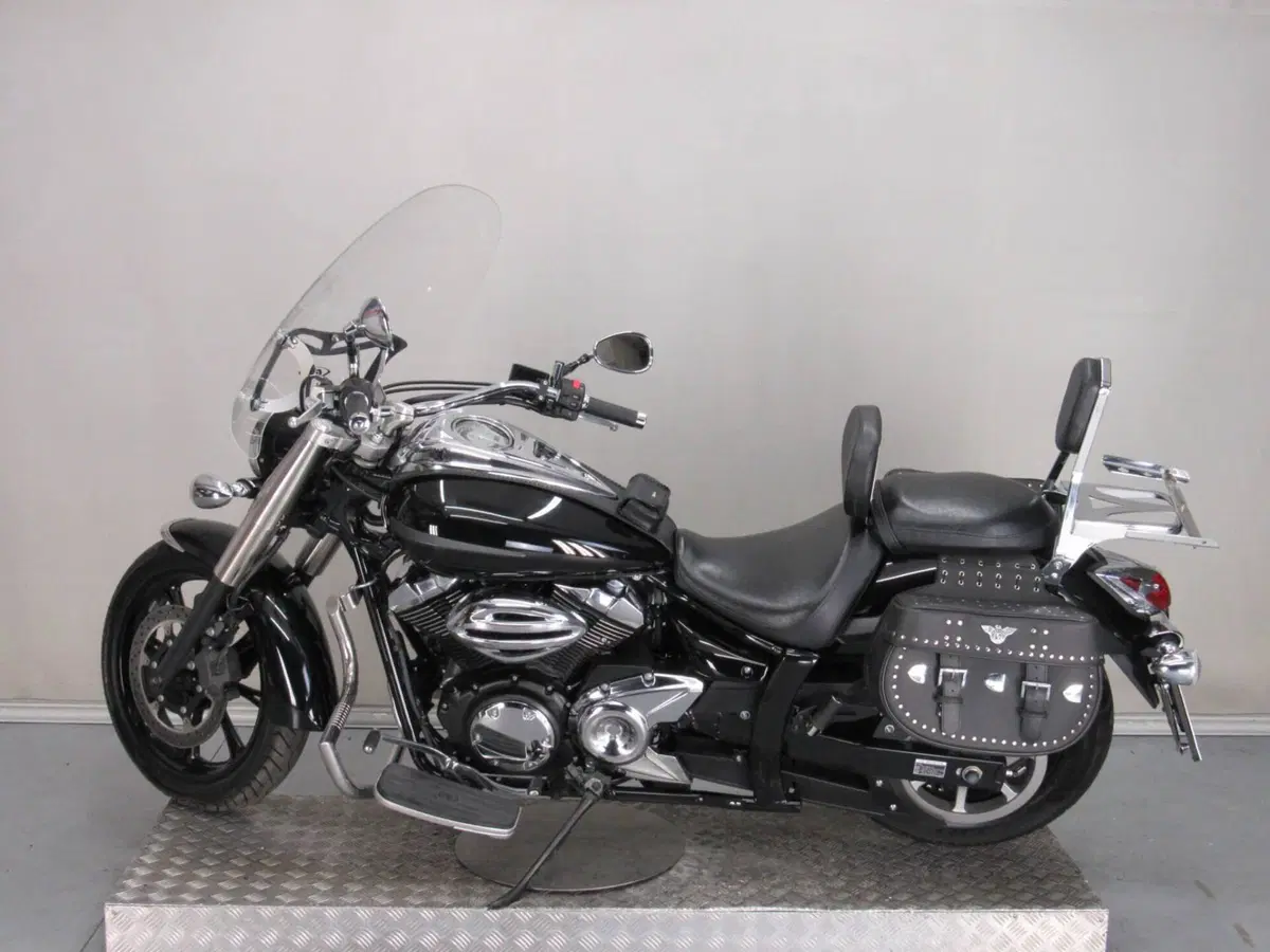Yamaha XVS 950 A Midnight Star (2008 - 16) (4)