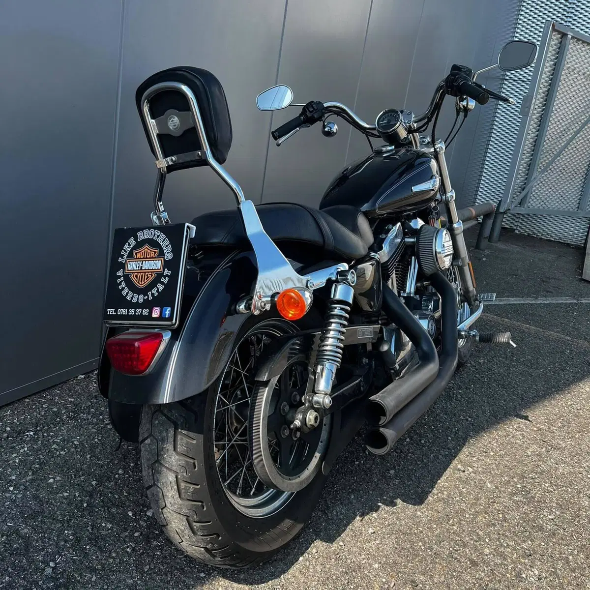 Harley-Davidson 1200 Custom (2007 - 13) - XL 1200C (14)