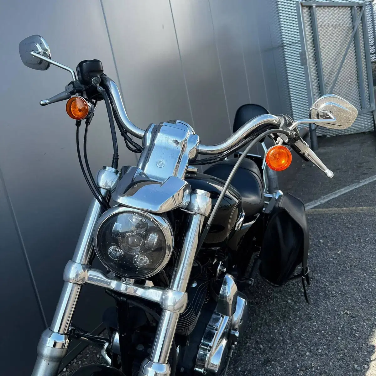 Harley-Davidson 1200 Custom (2007 - 13) - XL 1200C (24)