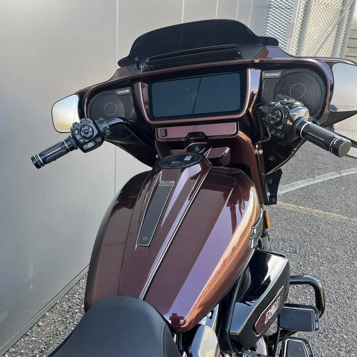 Harley-Davidson CVO Street Glide (2024) (21)