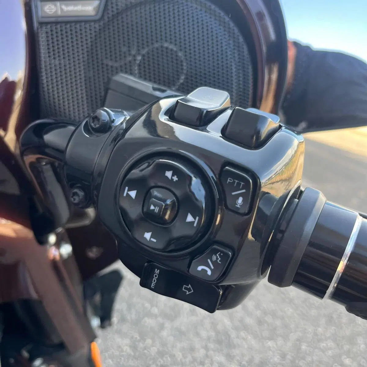 Harley-Davidson CVO Street Glide (2024) (12)