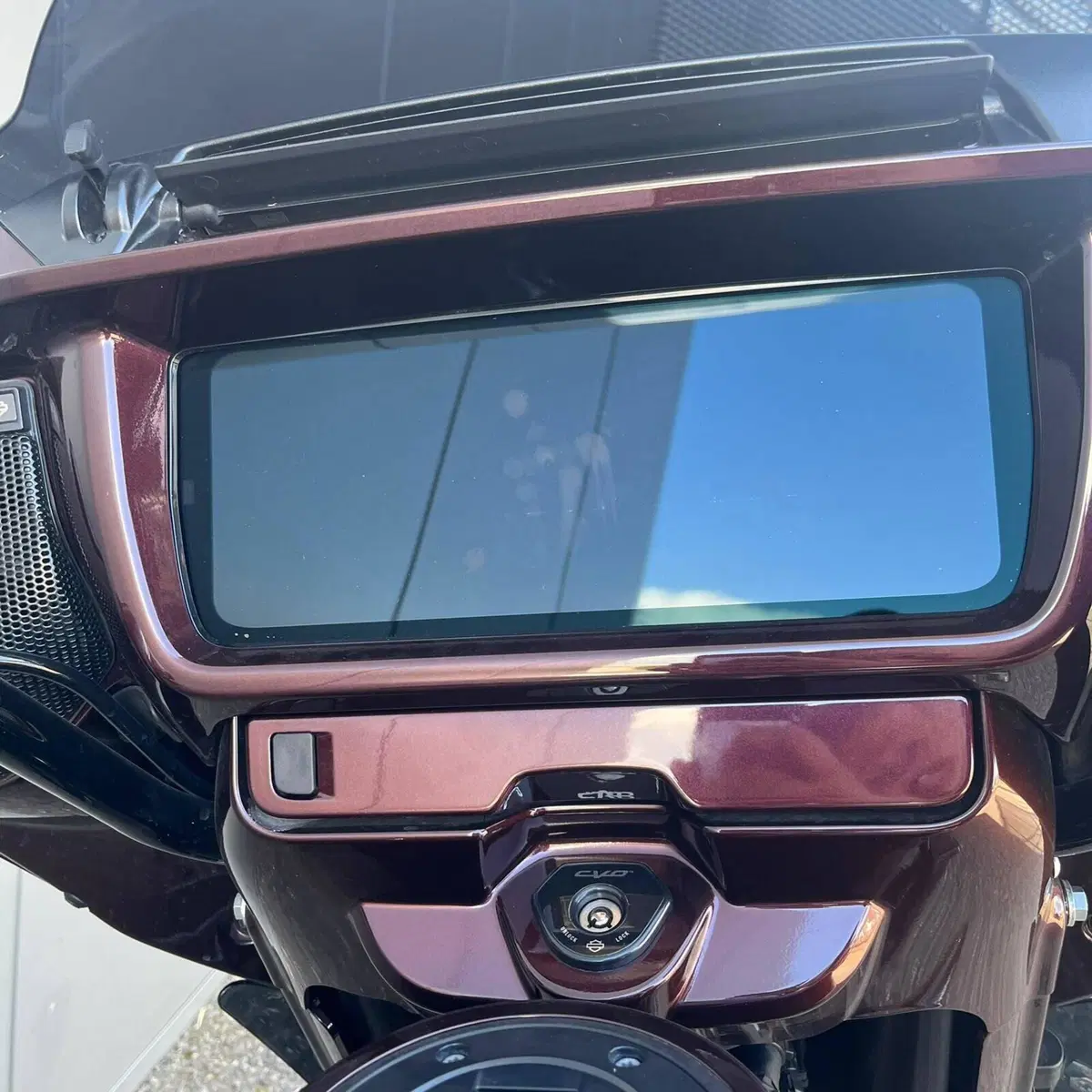 Harley-Davidson CVO Street Glide (2024) (13)