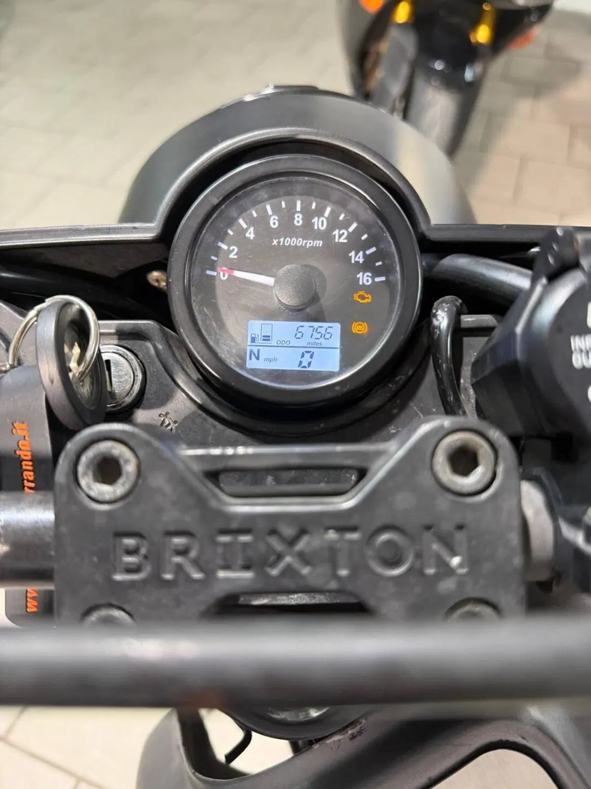 Brixton Motorcycles Glanville 250 X (2018 - 19) (6)