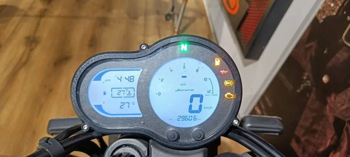 Benelli Leoncino 500 ABS (2017 - 20) (6)