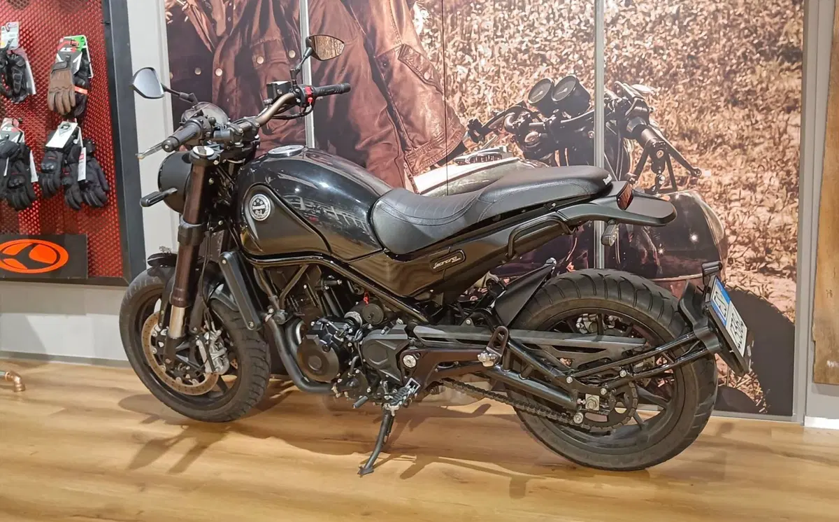 Benelli Leoncino 500 ABS (2017 - 20) (4)