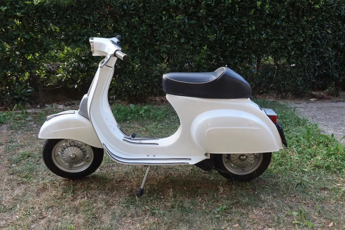 Vespa 50 special  (2)