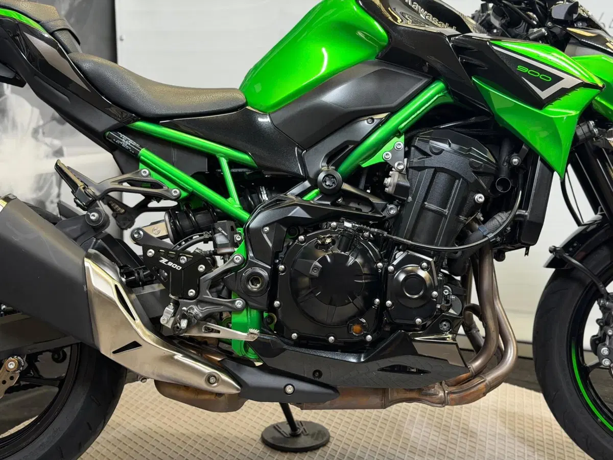 Kawasaki Z 900 A2 (2021 - 24) (4)