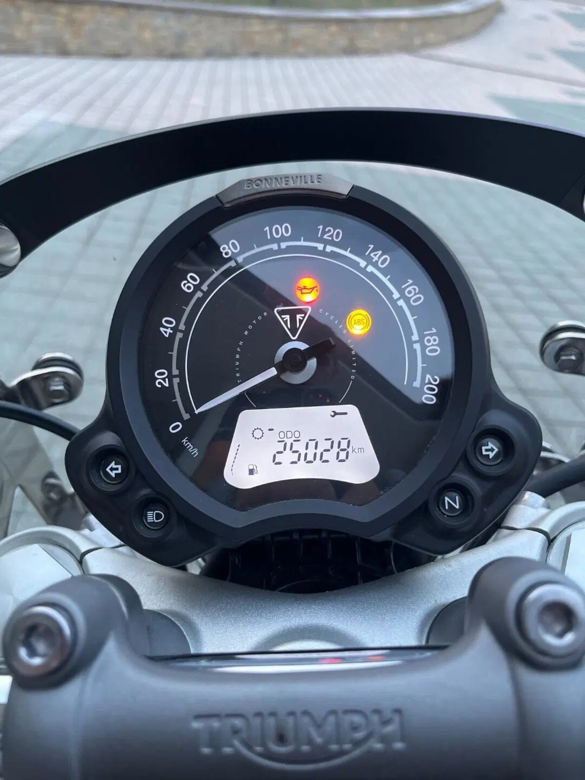 Triumph Bonneville Speedmaster 1200 (2021 - 25) (2)