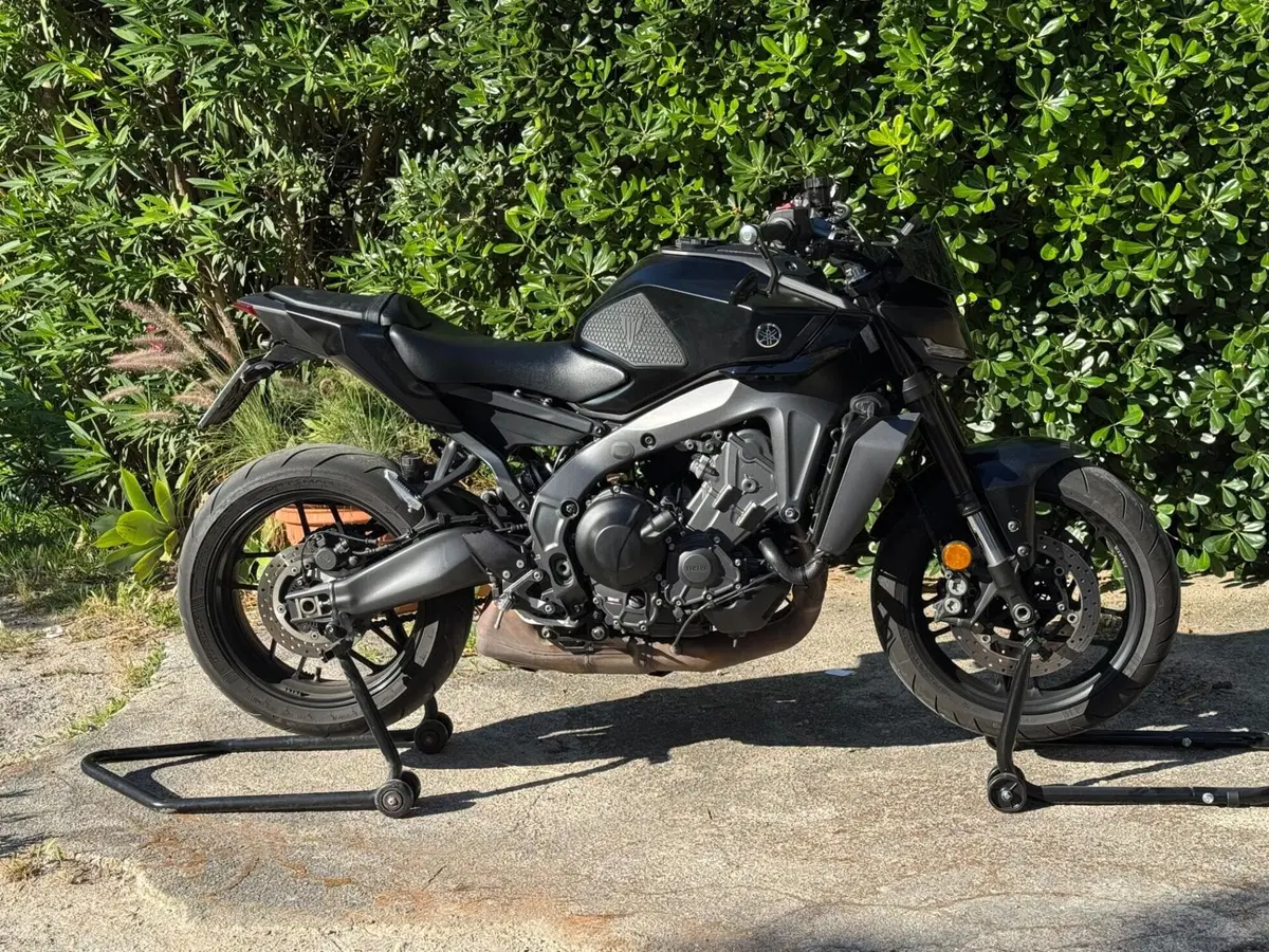 Yamaha MT-09 (2024 - 26) (8)