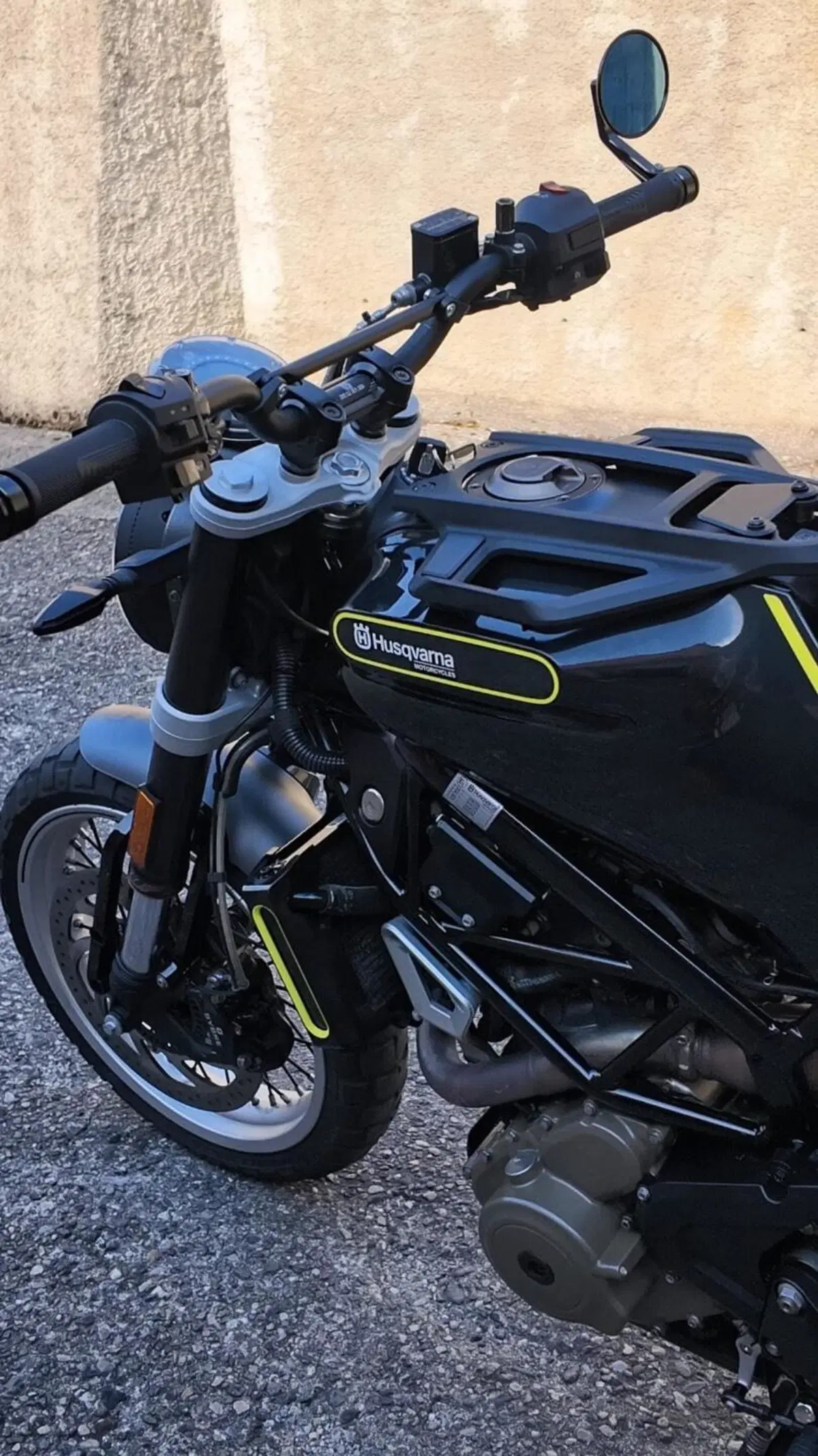 Husqvarna Svartpilen 401 (2020) (14)