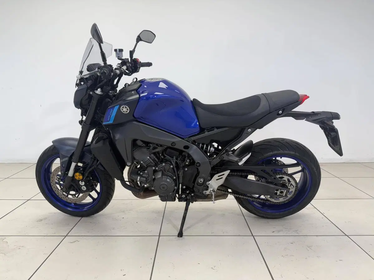 Yamaha MT-09 (2024 - 26) (5)