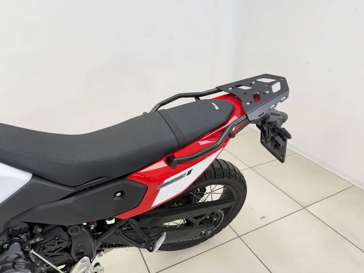 Yamaha Ténéré 700 World Raid (2022 - 25) (9)