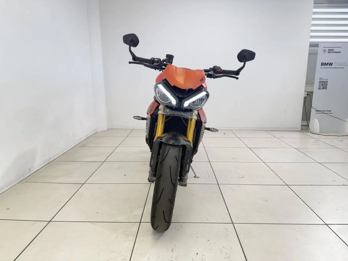 Triumph Speed Triple 1200 RS (2021 - 24) (3)