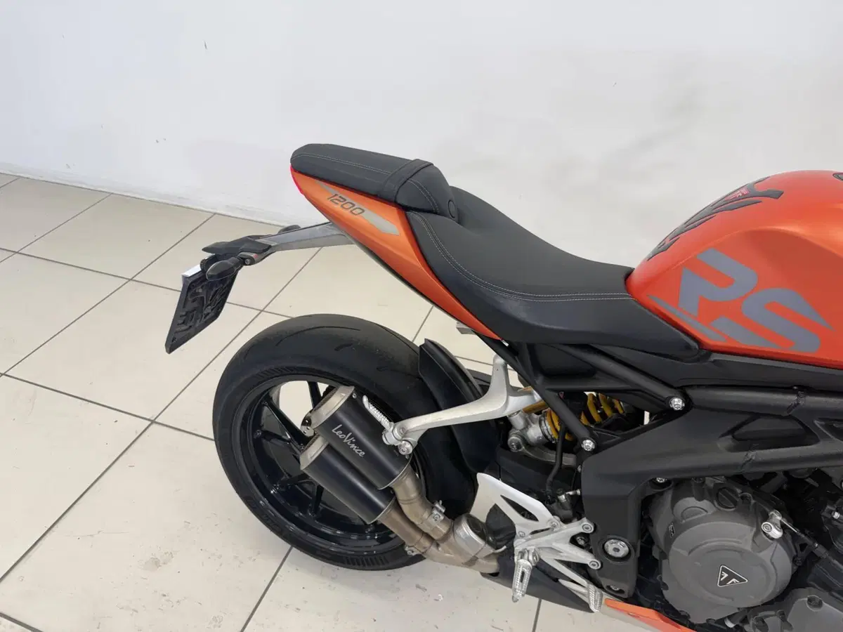 Triumph Speed Triple 1200 RS (2021 - 24) (17)