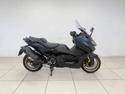 Yamaha T-Max 560 (2022 - 24) usata