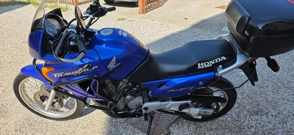 Honda Transalp XL 650V (2000 - 04)