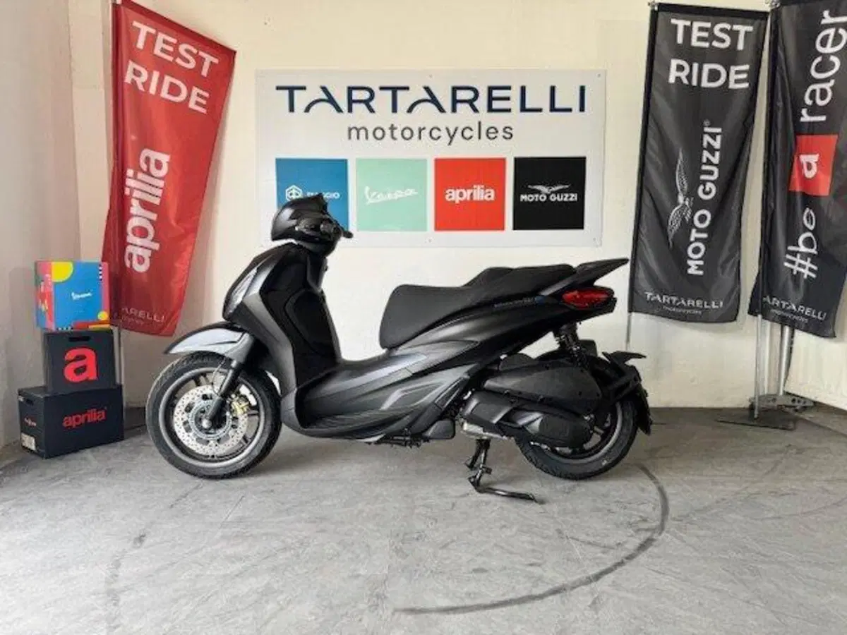 Piaggio Beverly 310 S (2025 - 26) (3)
