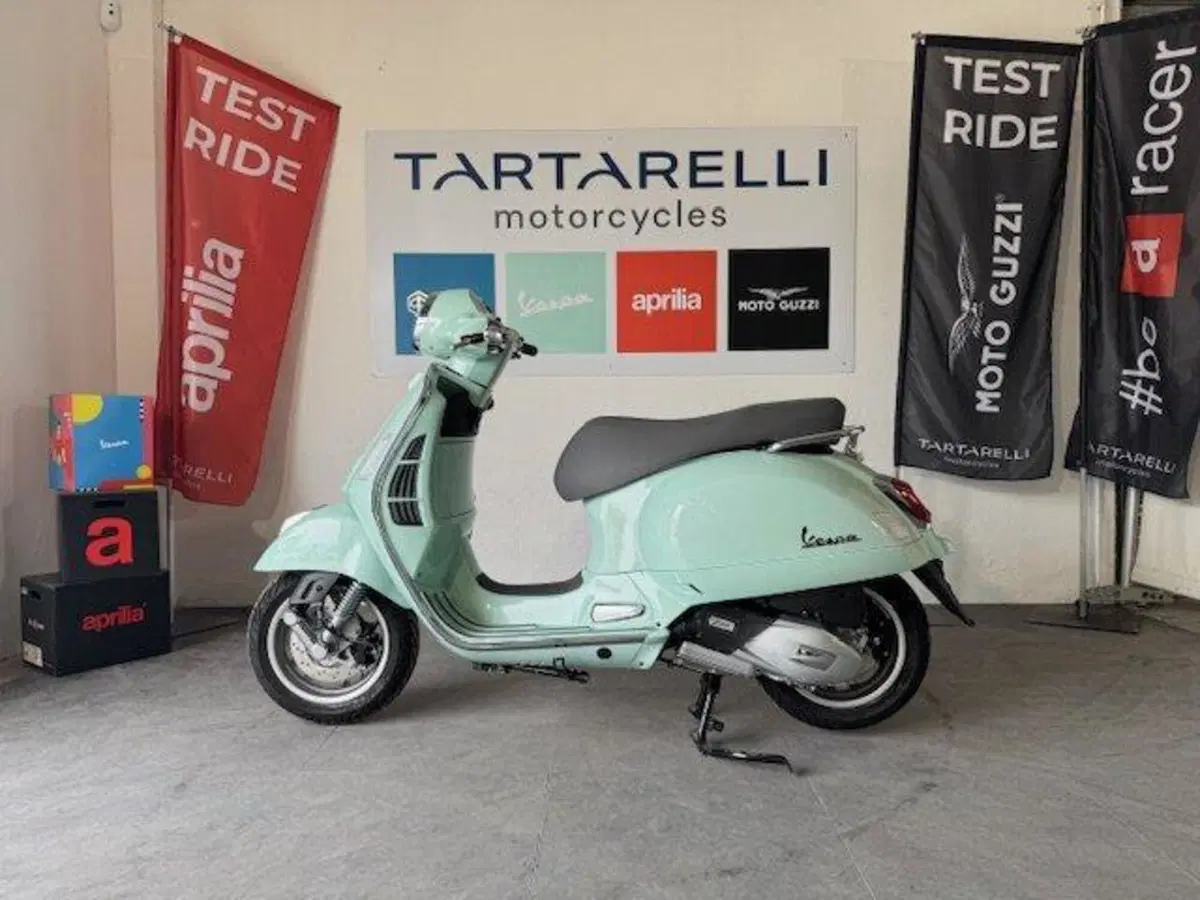 Vespa GTS 310 (2025 - 26) (2)