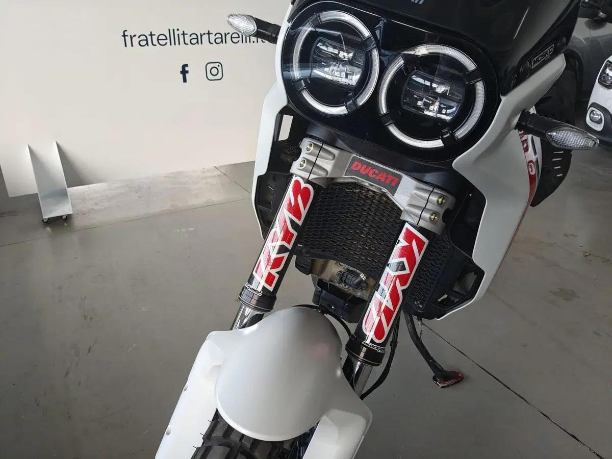 Ducati DesertX (2022 - 25) (2)