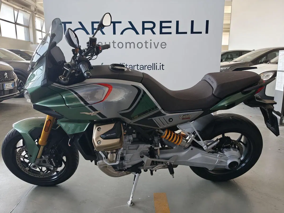 Moto Guzzi V100 Mandello S (2025 - 26)