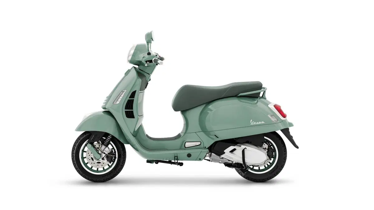 Vespa GTS 310 80th (2026) (10)