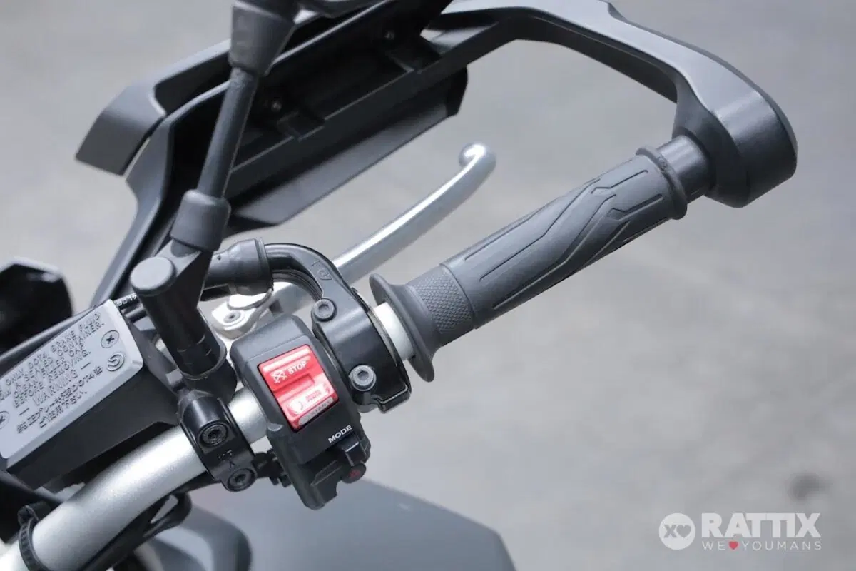 Yamaha Tracer 900 ABS (2015 - 16) (12)