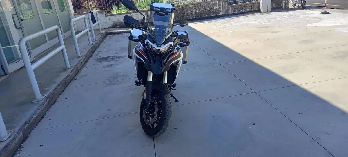 Benelli TRK 702 (2023 - 25) (2)
