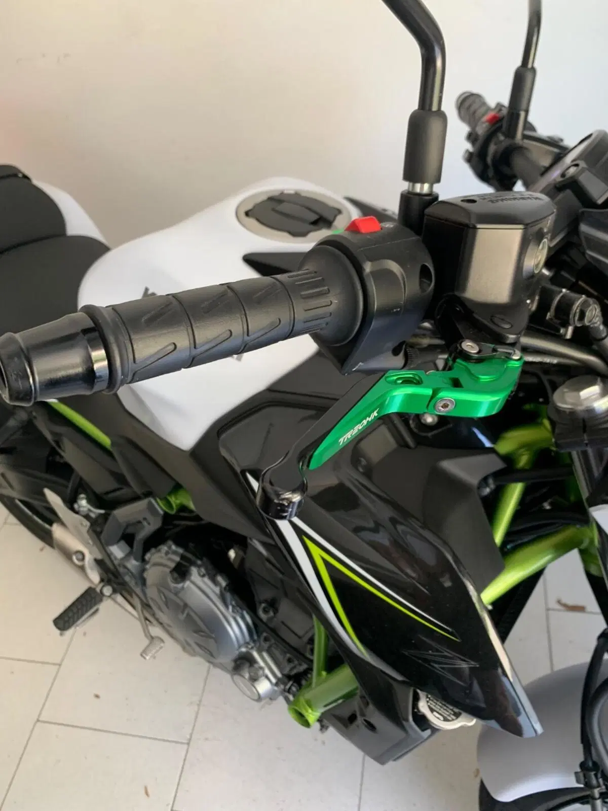 Kawasaki Z 650 (2017 - 19) (3)